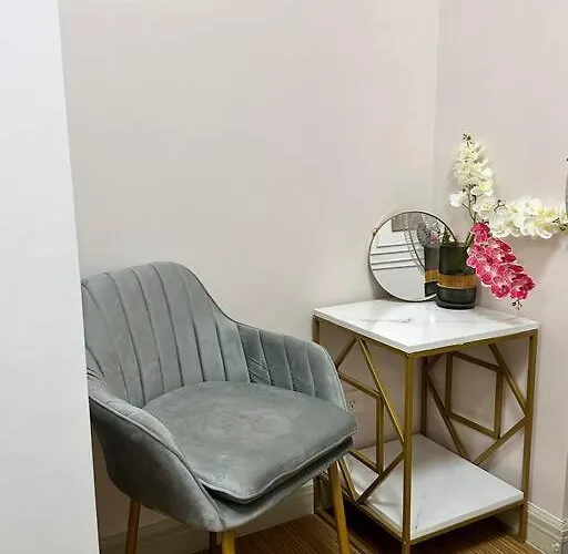 Cozy In Taguig * Manila